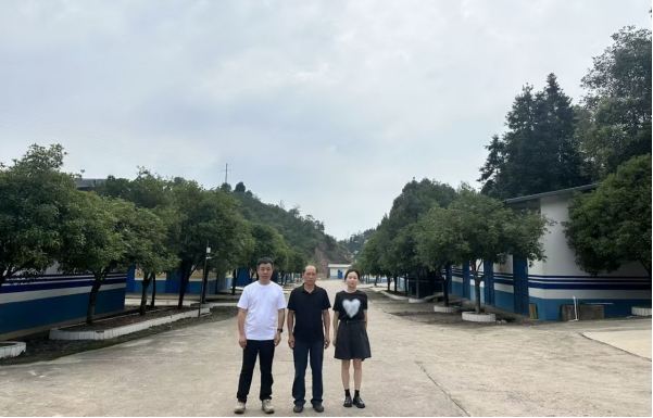 1760322701198331.png 67bebd72-cbd6-4af4-9b38-bda897c216b9.png